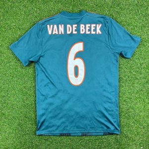 2019/2020 Away #6 VAN DE BEEK