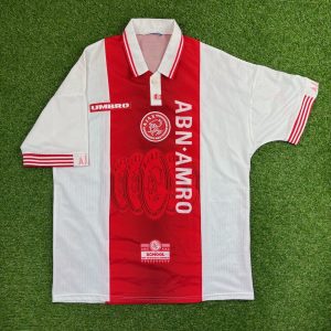 1997/1998 Home