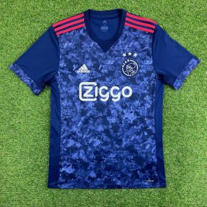 2017/2018 Away