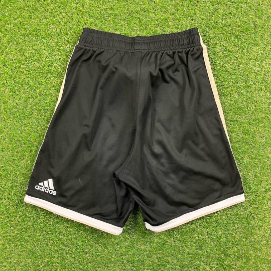 2018/2019 Away Shorts - Image 2