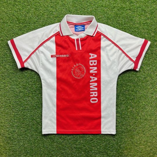 1998/1999 Champions League Home Child