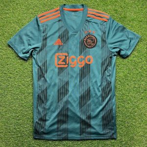 2019/2020 Away