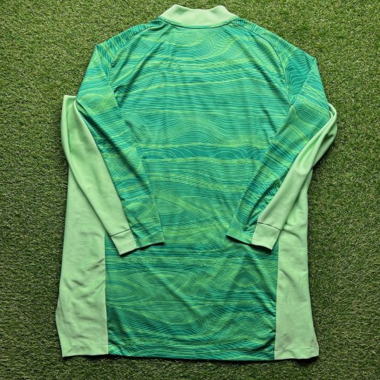 2021/2022 Goalkeeper Shirt - Image 2