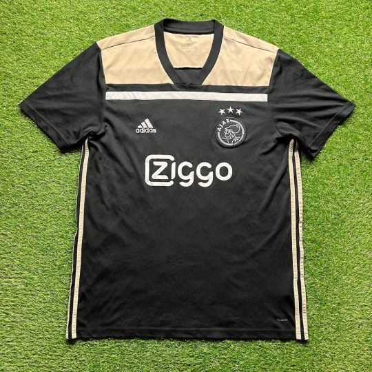 2018/2019 Away