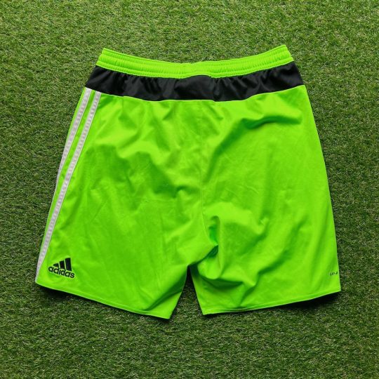 2015/2016 Away Shorts - Image 2