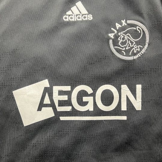 2009/2010 Away - Image 3