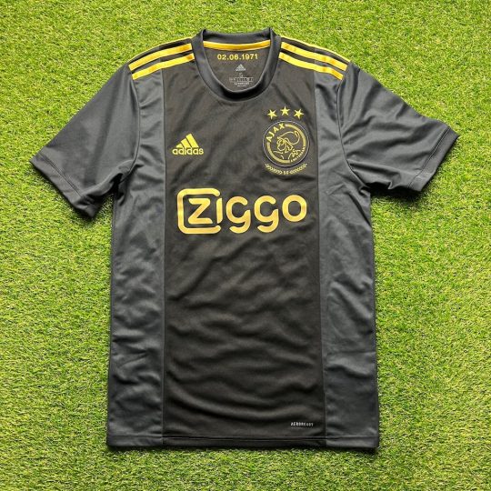 2020/2021 3rd Shirt