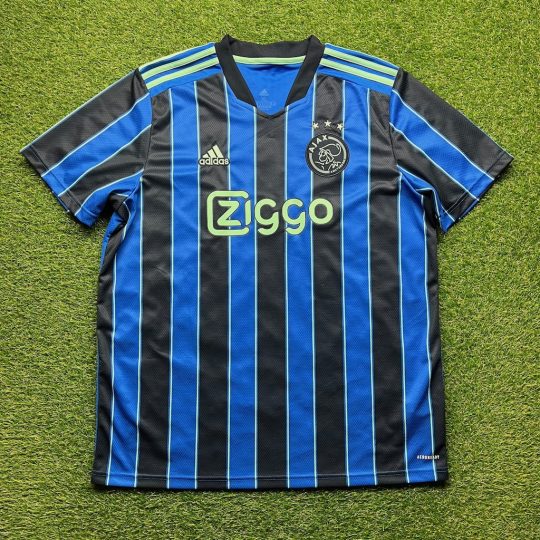 2021/2022 Away