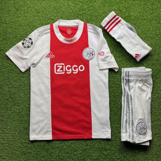 2021/2022 Home Kit #23 BERGHUIS - Image 2