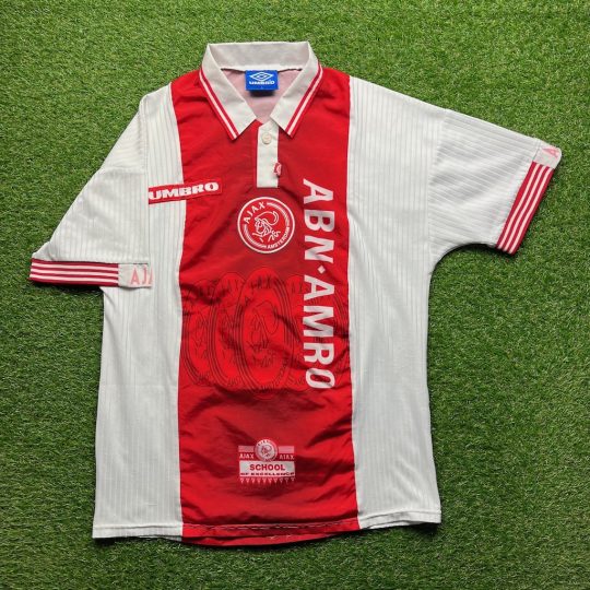 1997/1998 Home