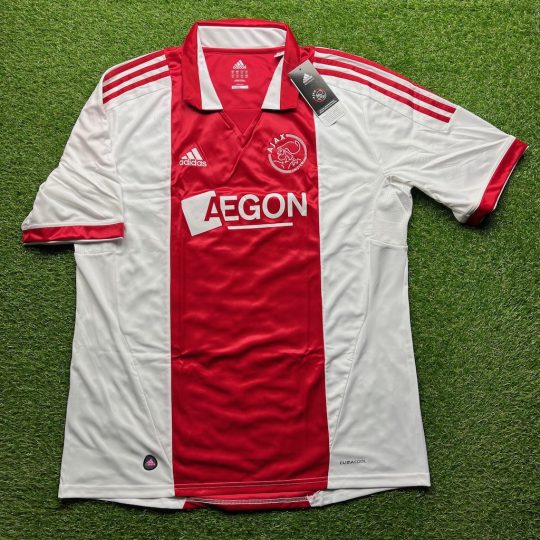 2011/2012 Home