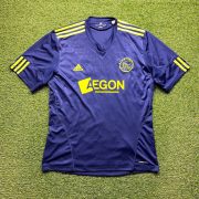 2010/2011 Uit