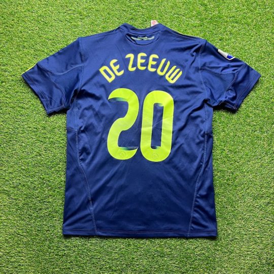 2010/2011 Away #20 DE ZEEUW