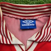 1995/1996 Home - Image 4