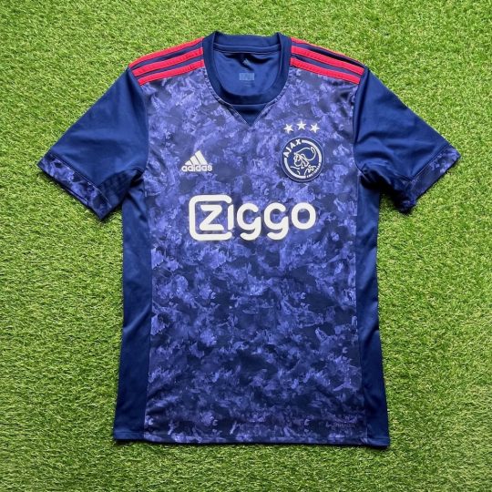 2017/2018 Away