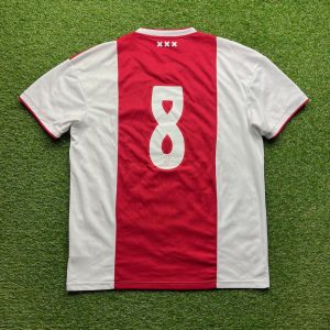 2018/2019 Thuis #8