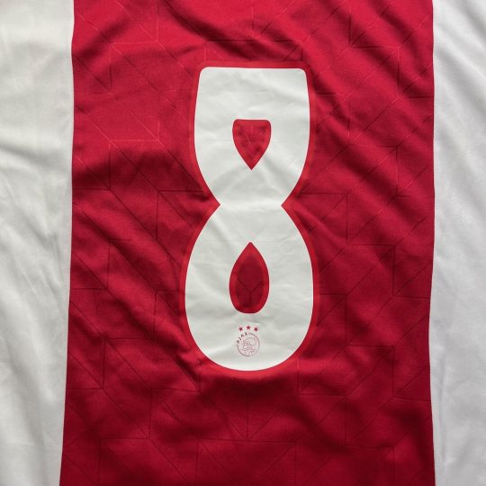 2018/2019 Home #8 - Image 3