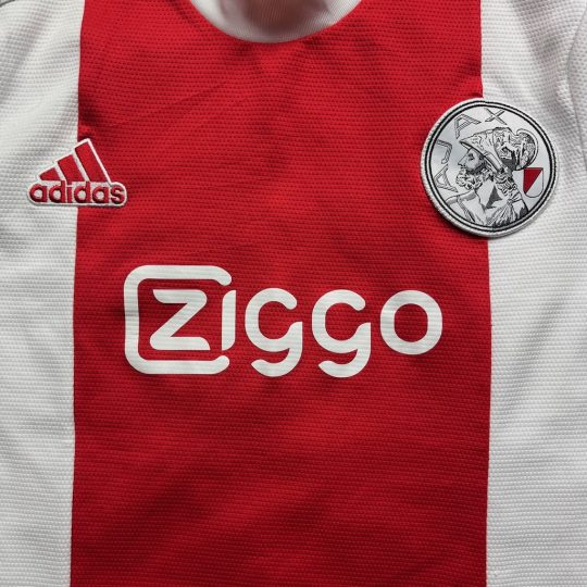 2021/2022 Home Kit #10 TADIC - Image 3