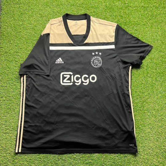 2018/2019 Away