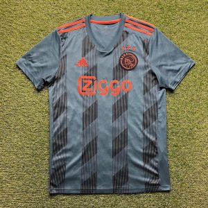 2019/2020 Away