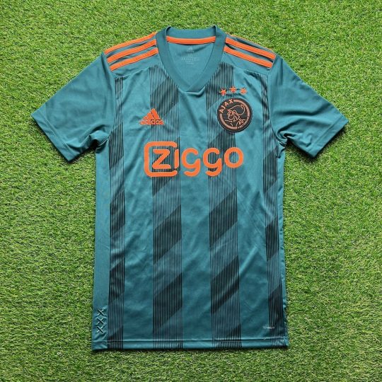 2019/2020 Away