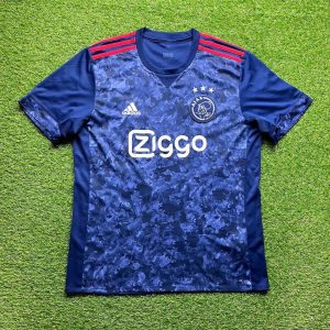 2017/2018 Away