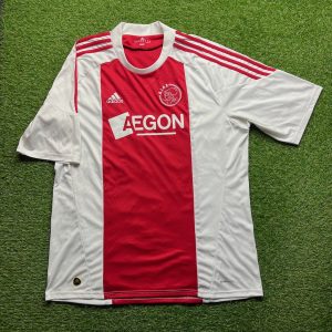 2010/2011 Home