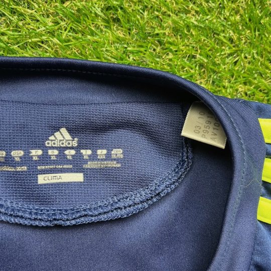 2010/2011 Away - Image 4