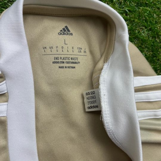 2022/2023 3rd Shirt - Image 4