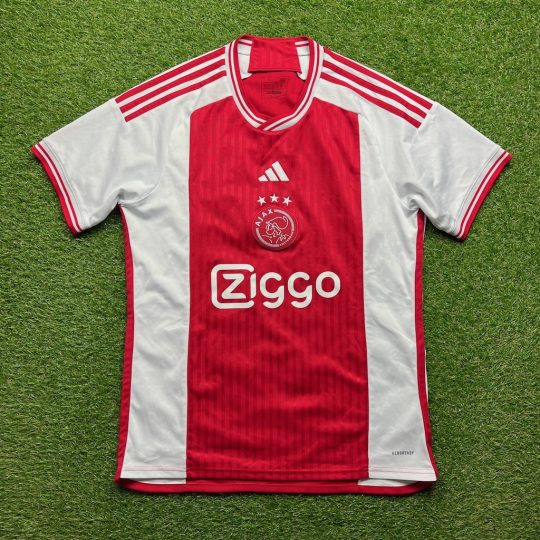 2023/2024 Home