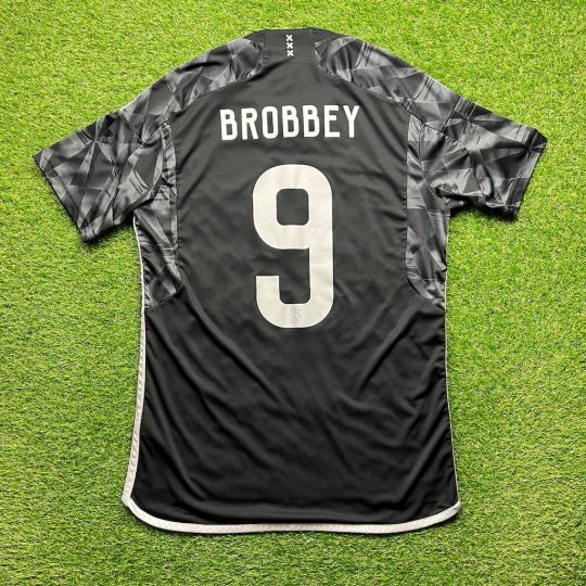 2023/2024 3de Shirt #9 BROBBEY