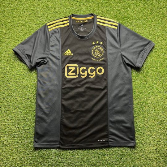 2020/2021 3rd Shirt