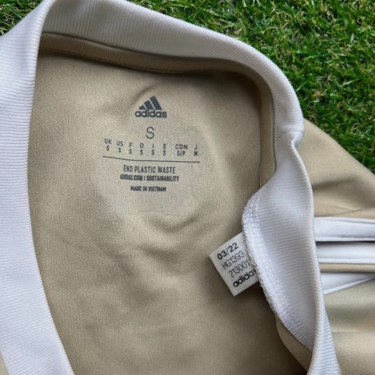 2022/2023 3rd Shirt - Image 4
