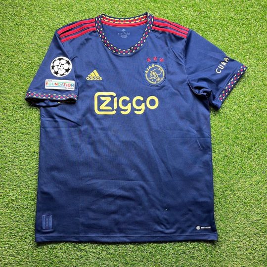 2022/2023 Away #7 BERGWIJN - Image 2
