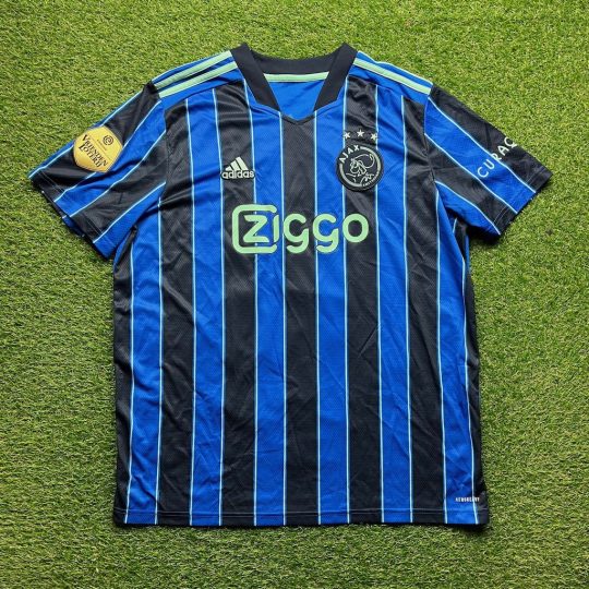 2021/2022 Uit #10 TADIC - Afbeelding 2