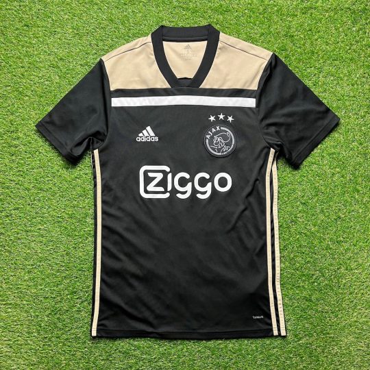 2018/2019 Away