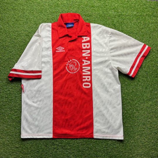 1993/1994 Home