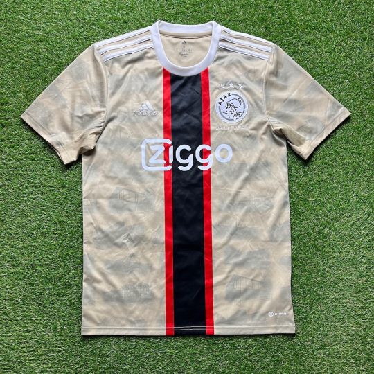 2022/2023 3de Shirt