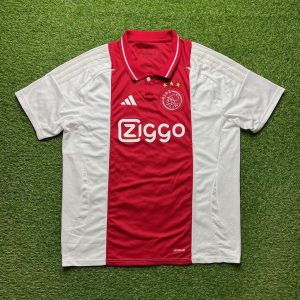 2024/2025 Thuis