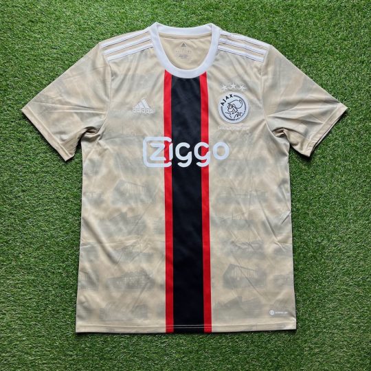 2022/2023 3rd Shirt