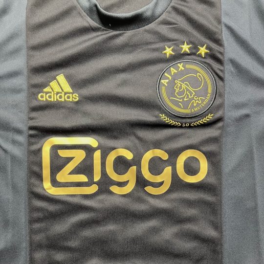 2020/2021 3rd Shirt - Image 3