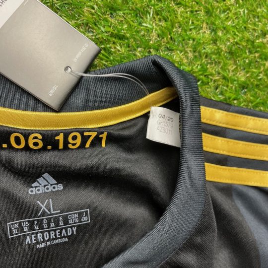2020/2021 3rd Shirt - Image 4