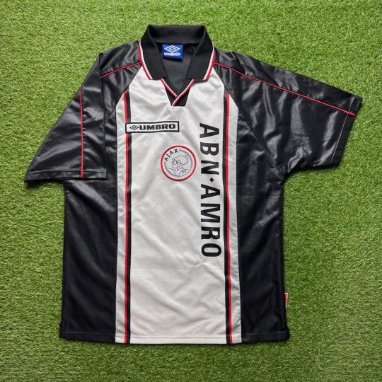 1998/1999 Away