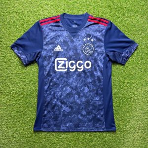 2017/2018 Away
