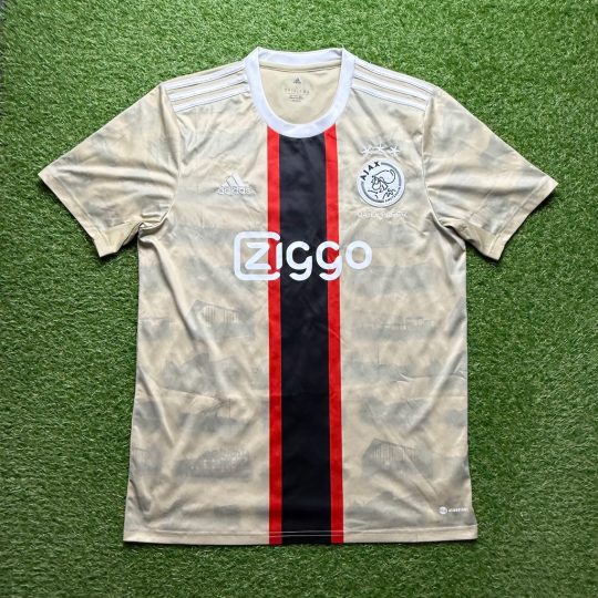 2022/2023 3rd Shirt