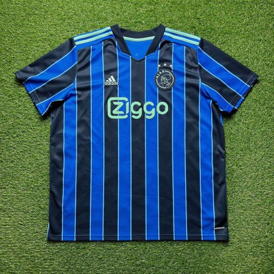 2021/2022 Away #4 ALVAREZ - Image 2