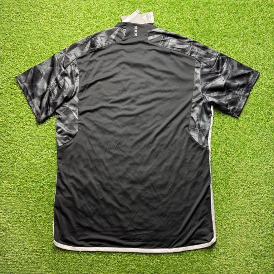 2023/2024 3rd Shirt - Image 2