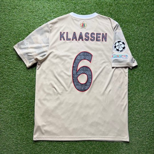 2022/2023 3de Shirt #6 KLAASSEN