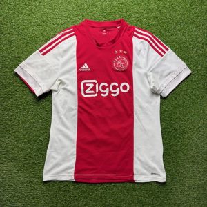 2015/2016 Home