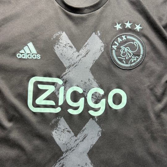 2016/2017 Away - Image 3